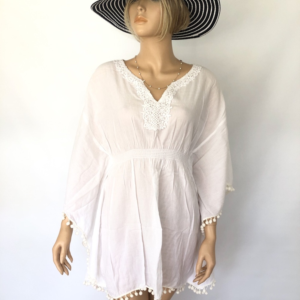 White Beach Cover Up Mini Cotton Dress Tunic Pom Pom Trim Size medium/large